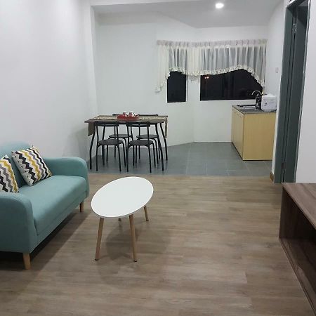 Sembulan @ Ning Guesthouse 宁舒民宿 كوتا كينابالو المظهر الخارجي الصورة